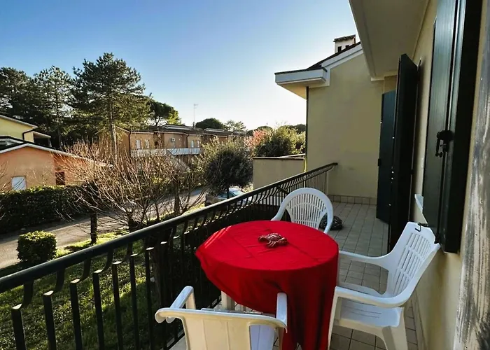 Appartamento Pleasant Family With Pool And Playground *