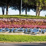 Pleasant Family With Pool And Playground * Bibione
